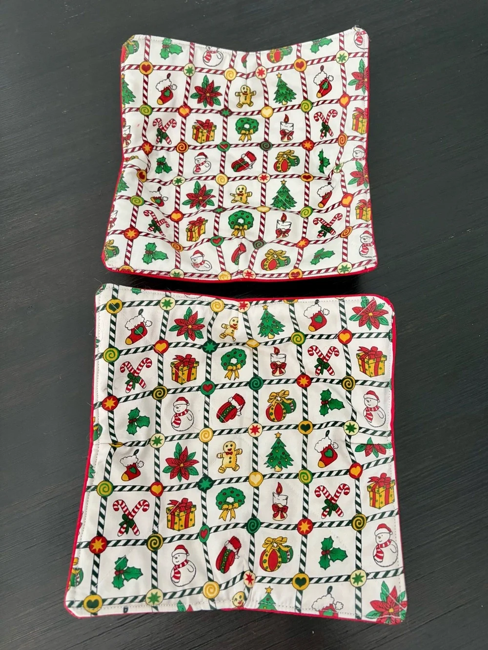 Festive Holiday Quilted Plate Cozies- Red & Green